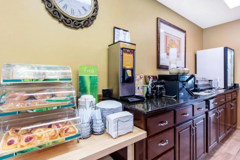 Quality Inn Arab Hwy 231