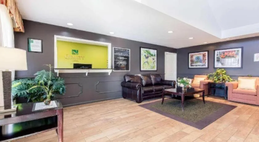 Quality Inn Arab Hwy 231