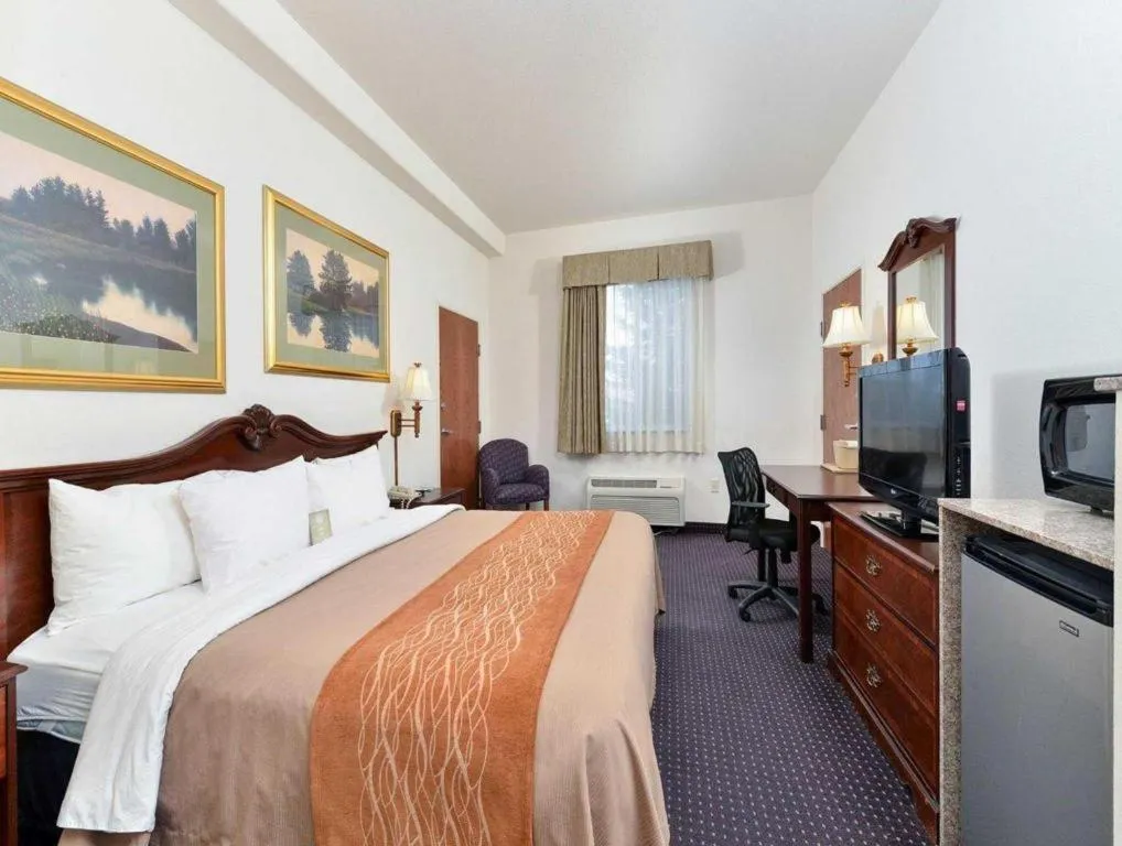 Bed in Comfort Inn & Suites