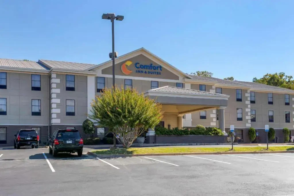 Comfort Inn & Suites Hot Springs Midtown Comfort Inn & Suites Hot Springs Midtown