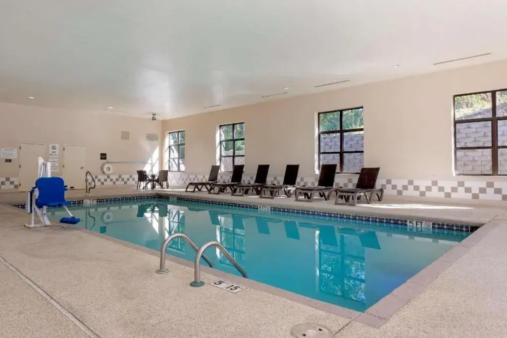 Comfort Inn & Suites Hot Springs Midtown Comfort Inn & Suites Hot Springs Midtown