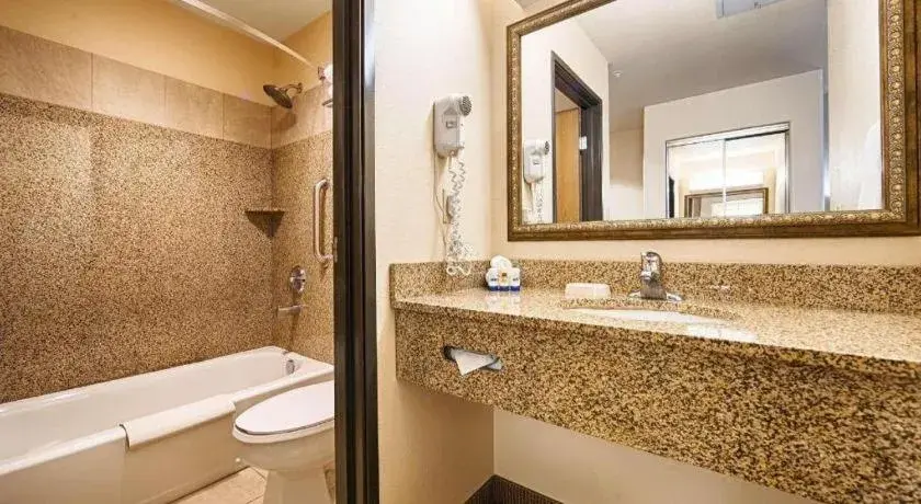 Best Western Territorial Inn & Suites Best Western Territorial Inn & Suites