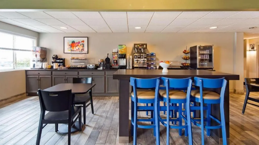 Best Western Nittany Inn Milroy