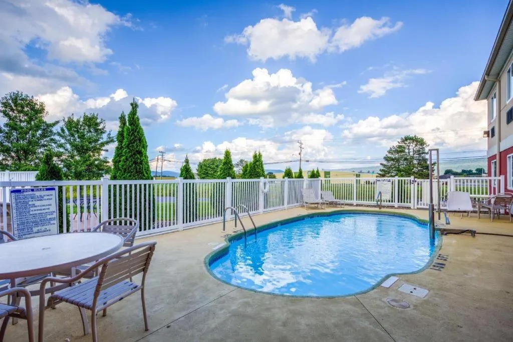 Best Western Nittany Inn Milroy