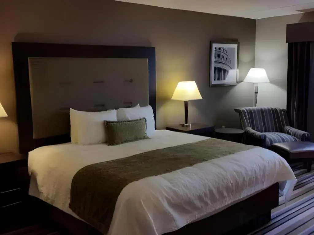 Bed in Best Western Stanton Inn Bed in Best Western Stanton Inn