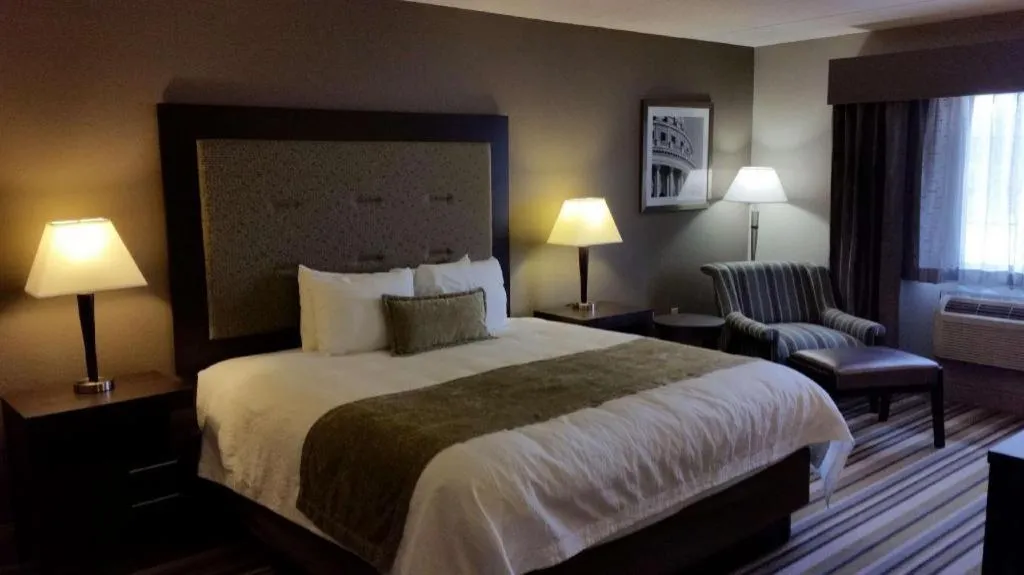 Bed in Best Western Stanton Inn