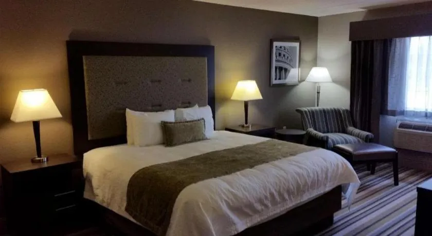 Bed in Best Western Stanton Inn