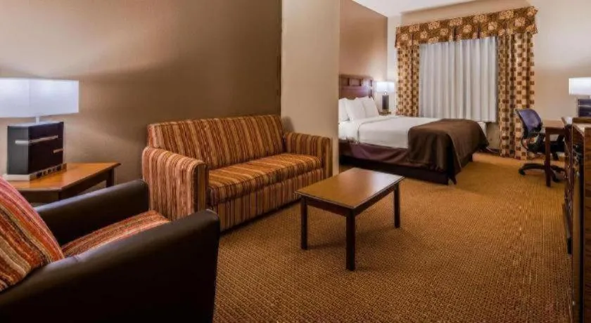 Bed in Best Western Littlefield Inn & Suites