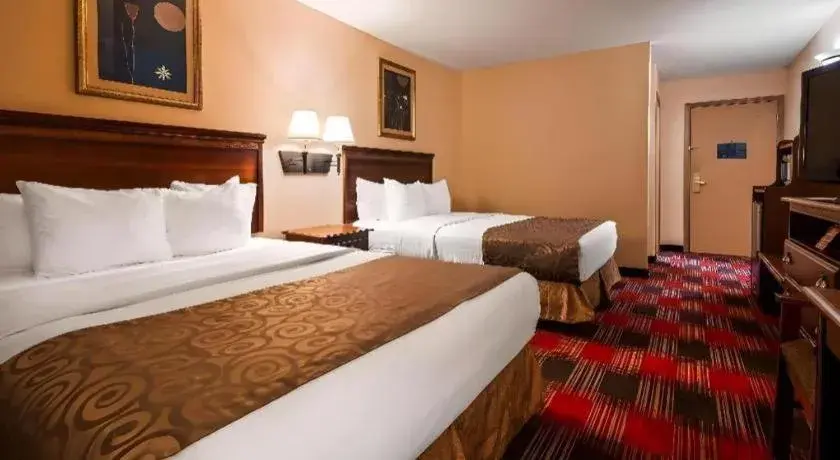 Bed in Best Western Stateline Lodge Bed in Best Western Stateline Lodge