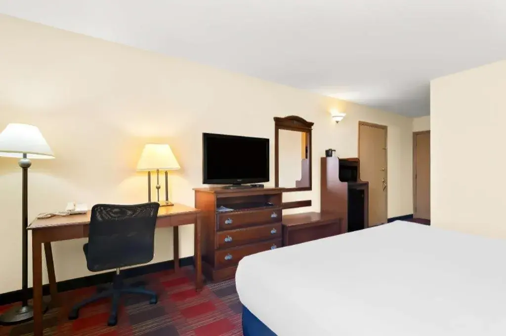 Bed in Best Western Stateline Lodge Bed in Best Western Stateline Lodge