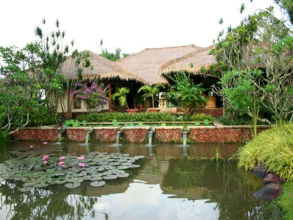 Tanjung Lesung Beach Hotel Tanjung Lesung Beach Hotel