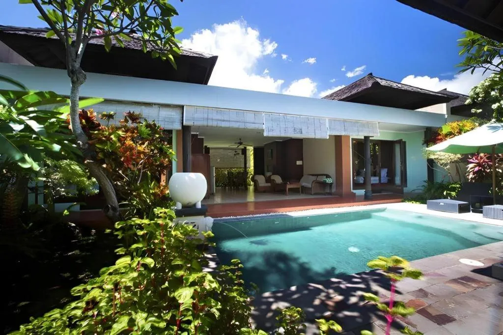 Tanjung Lesung Beach Hotel