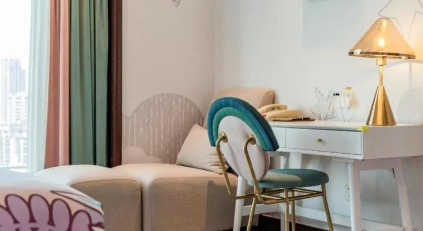 Bed in New Century Grand Hotel Zhuji Yaojiang