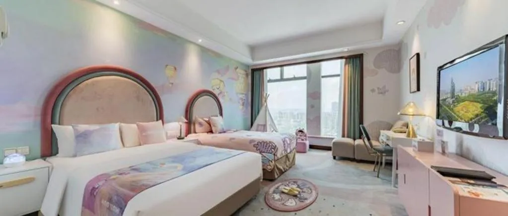 Bed in New Century Grand Hotel Zhuji Yaojiang