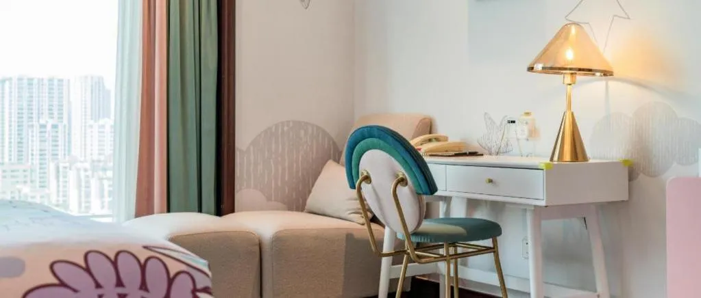 Bed in New Century Grand Hotel Zhuji Yaojiang