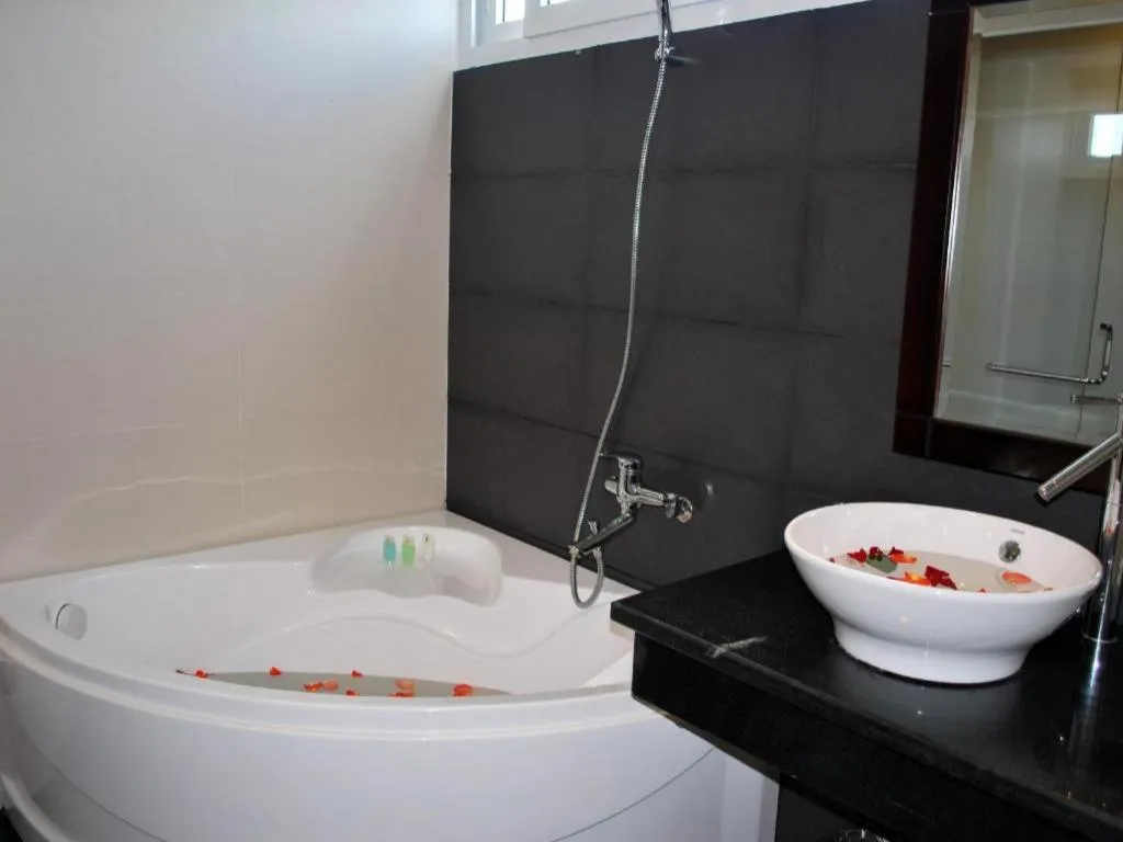 Barcelona Hotel Nha Trang