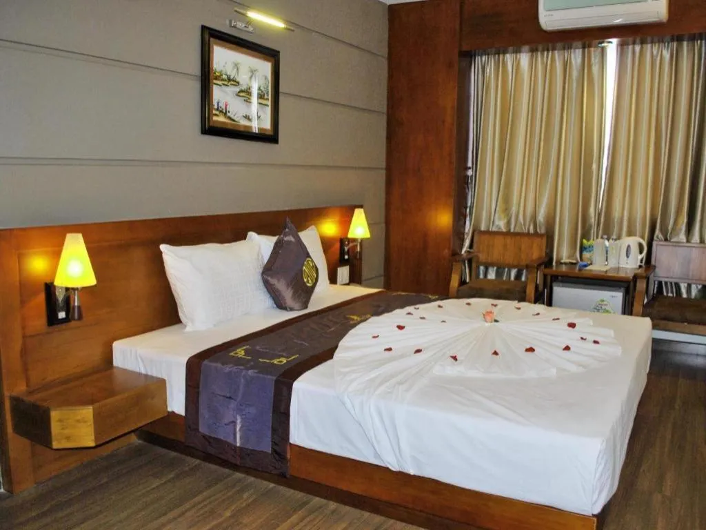 Bed in Barcelona Hotel Nha Trang