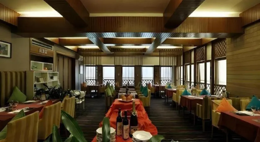 South China Laguna Hotel