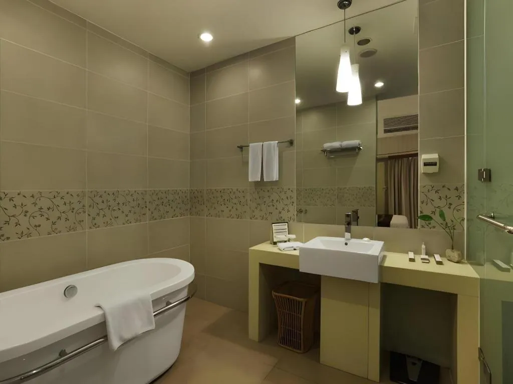 South China Laguna Hotel