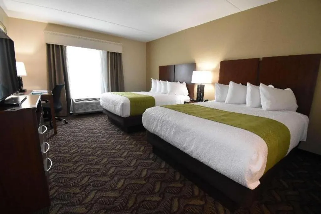 Bed in Best Western Athens