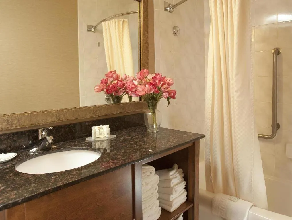 Quality Inn & Suites Detroit Lakes