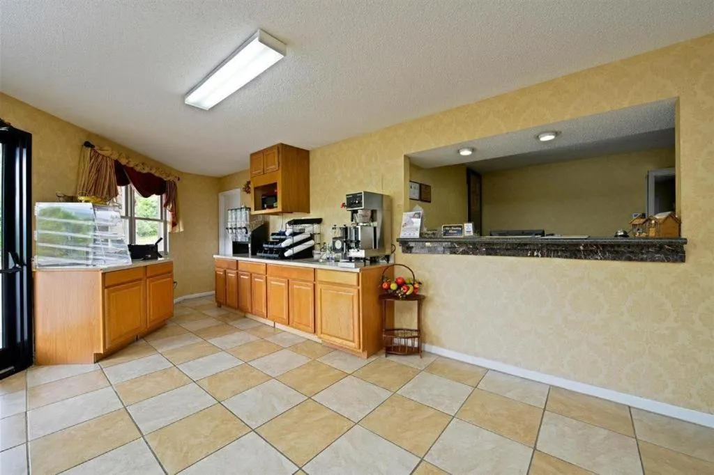 Americas Best Value Inn Canton, NC