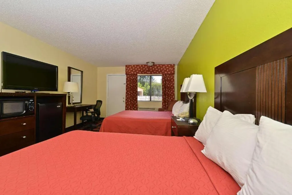 Americas Best Value Inn Canton, NC