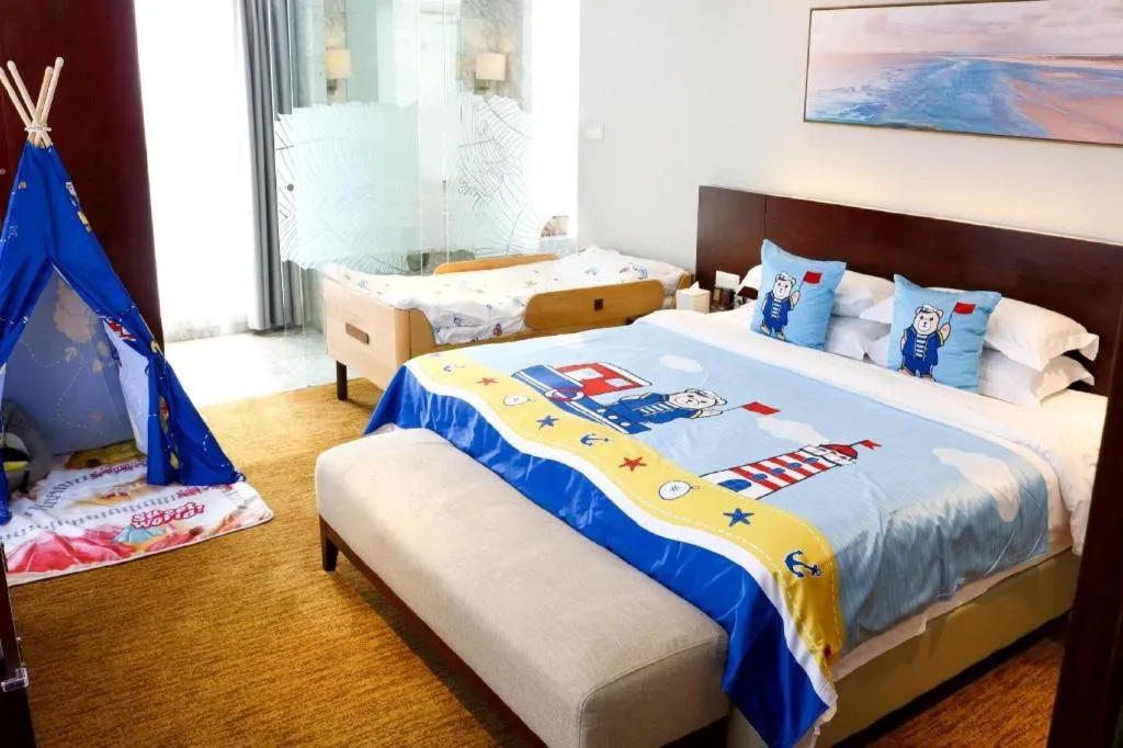 Bed in New Century Hotel Nanjing