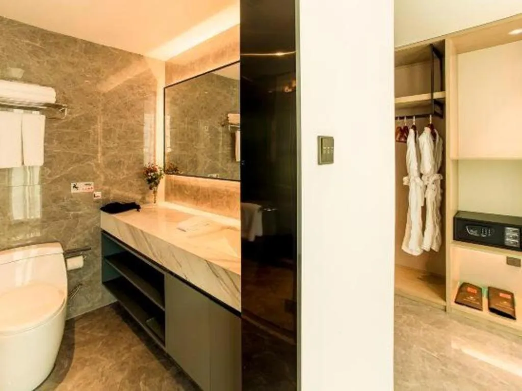 New Century Hotel Nanjing