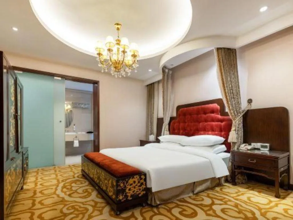 Bed in New Century Hotel Nanjing