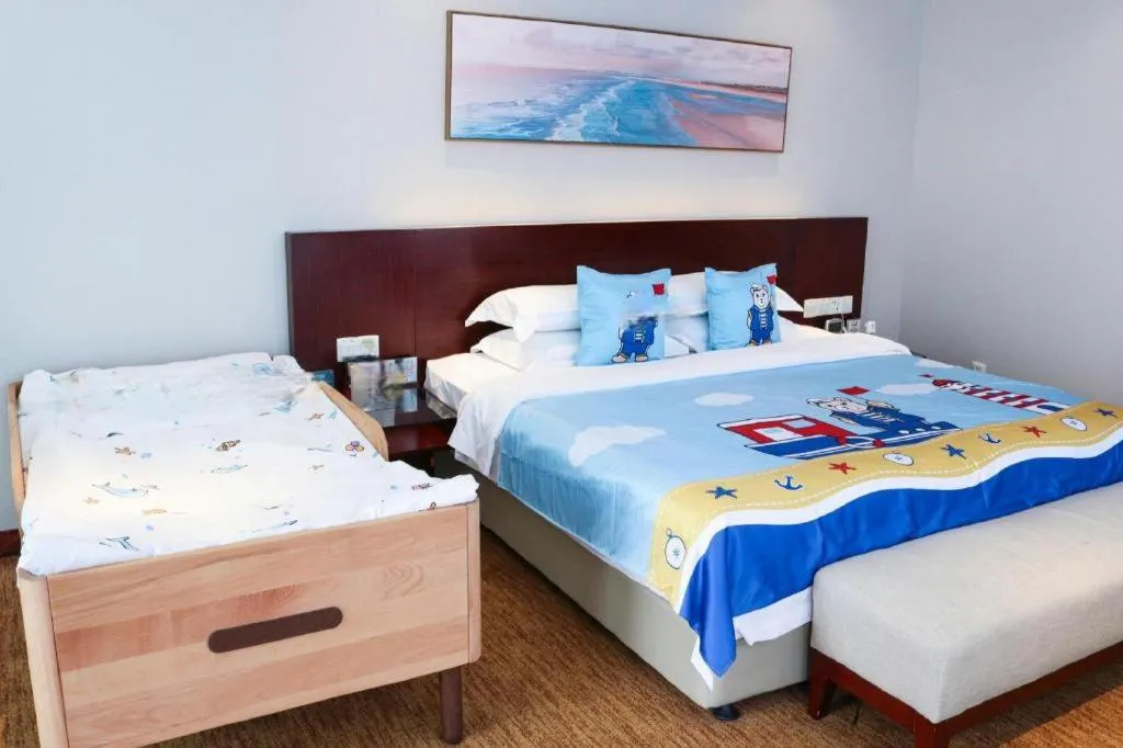 Bed in New Century Hotel Nanjing