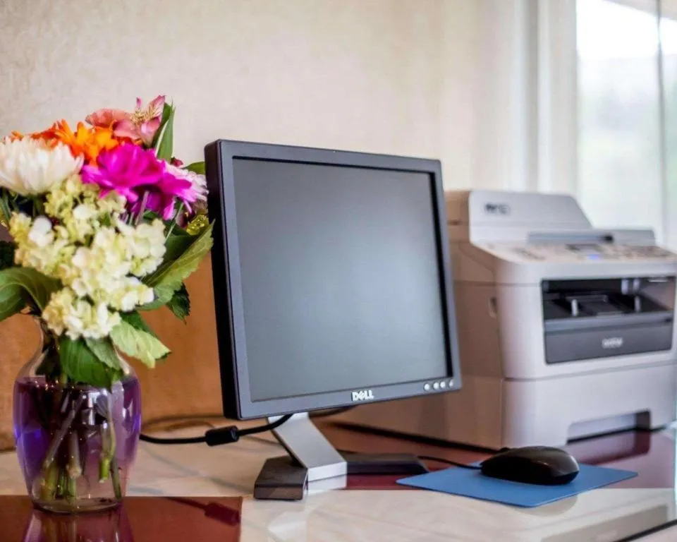 Quality Inn & Conference Center Brattleboro North