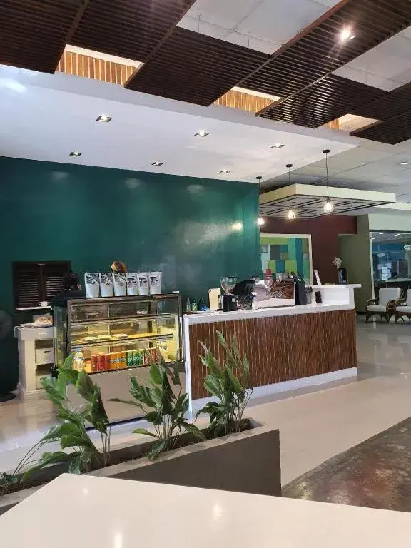 Holiday Spa Hotel Holiday Spa Hotel