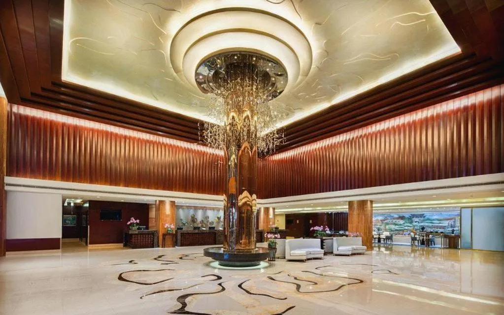 Kunming Golden Eagle Summit Hotel