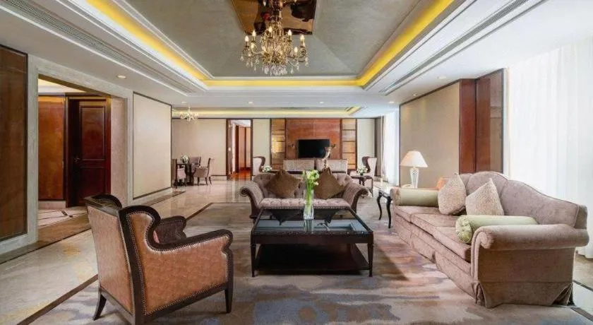 Kunming Golden Eagle Summit Hotel