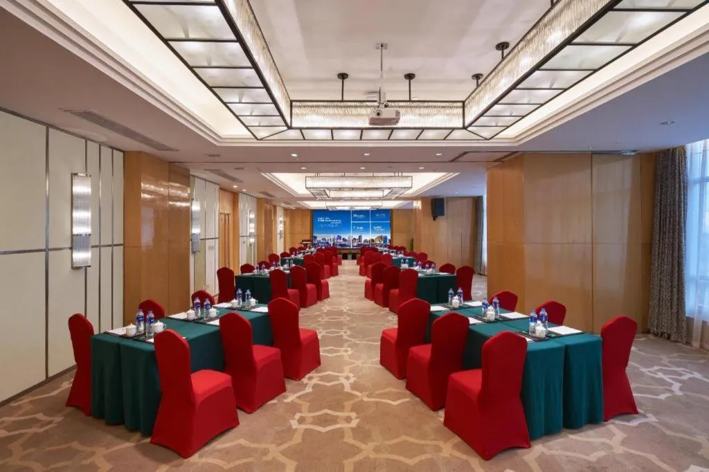 Yueyang Grand Skylight Hotel