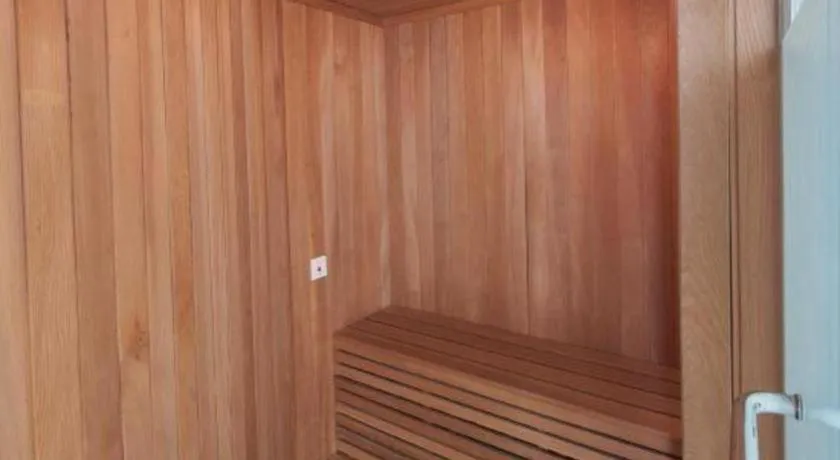 Yueyang Grand Skylight Hotel