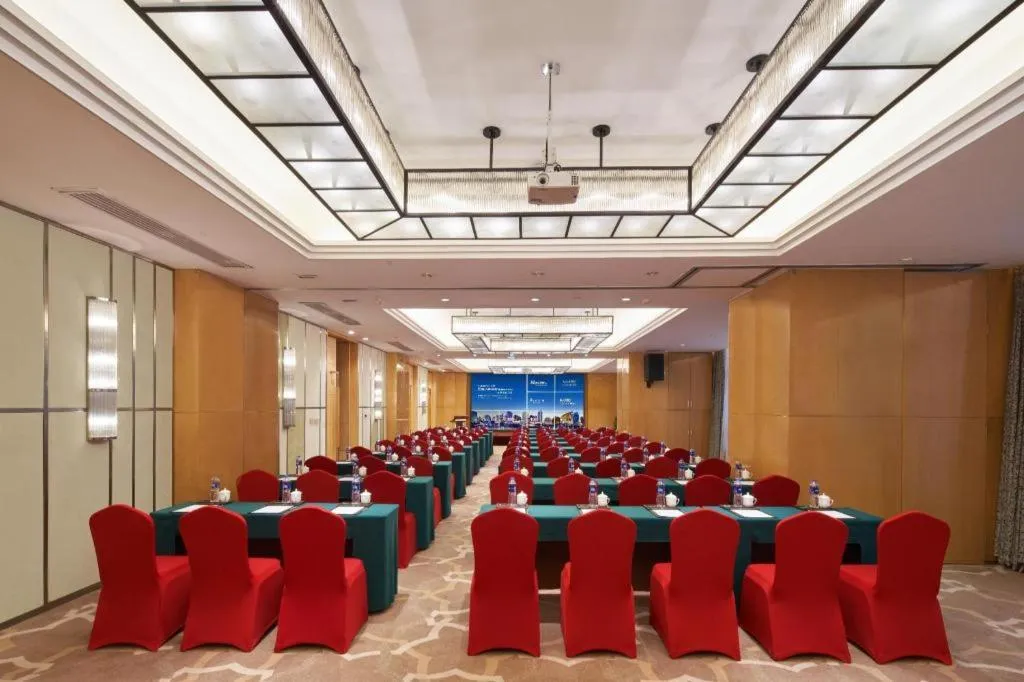 Yueyang Grand Skylight Hotel