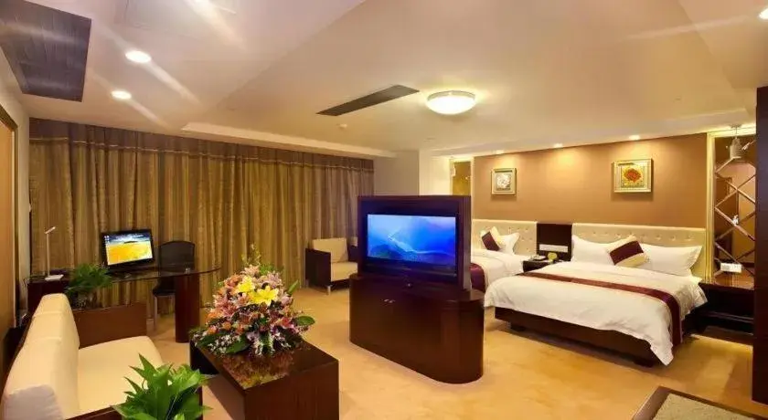 Bed in New World Hotel Bed in New World Hotel