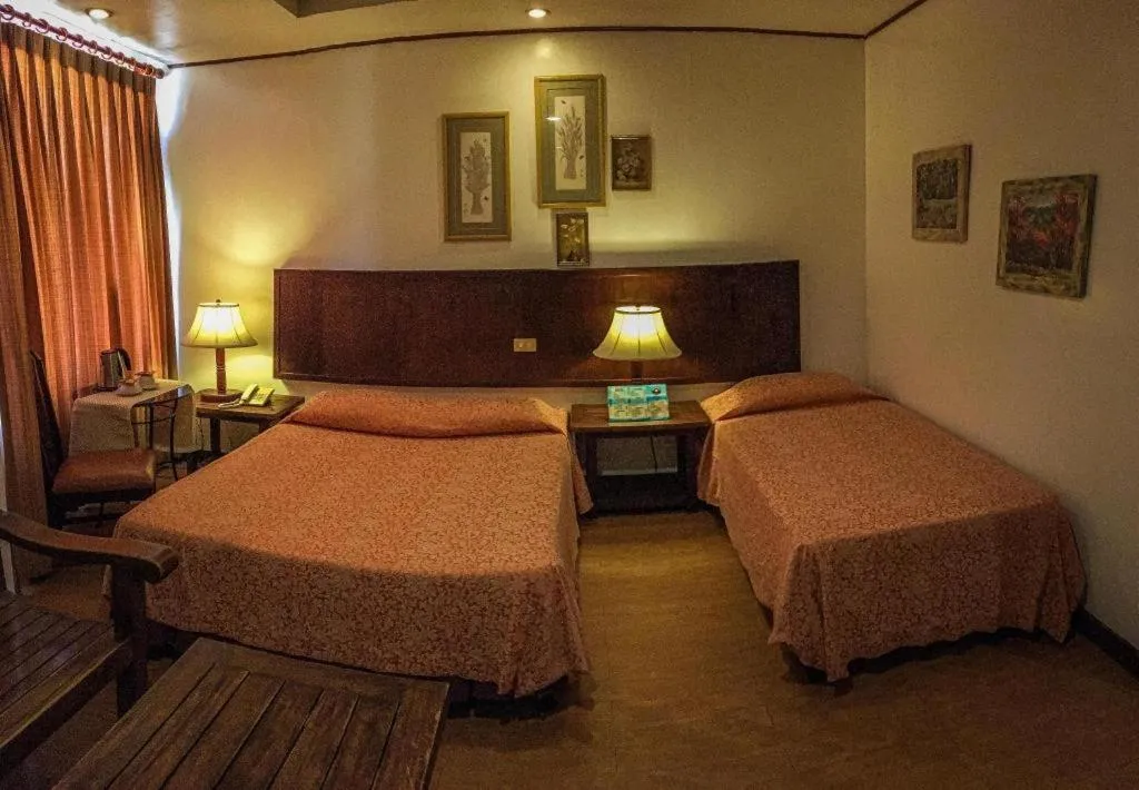 Bed in Subic Park Hotel