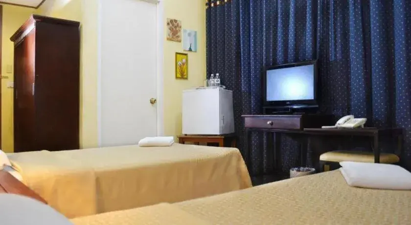 Bed in Subic Park Hotel Bed in Subic Park Hotel