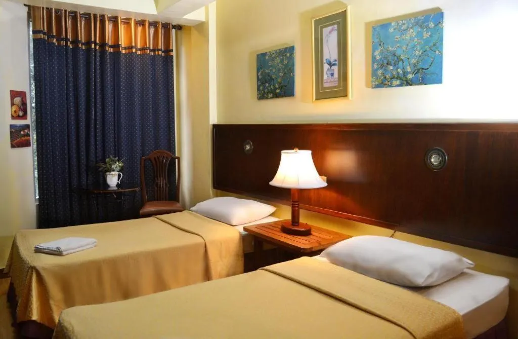 Bed in Subic Park Hotel