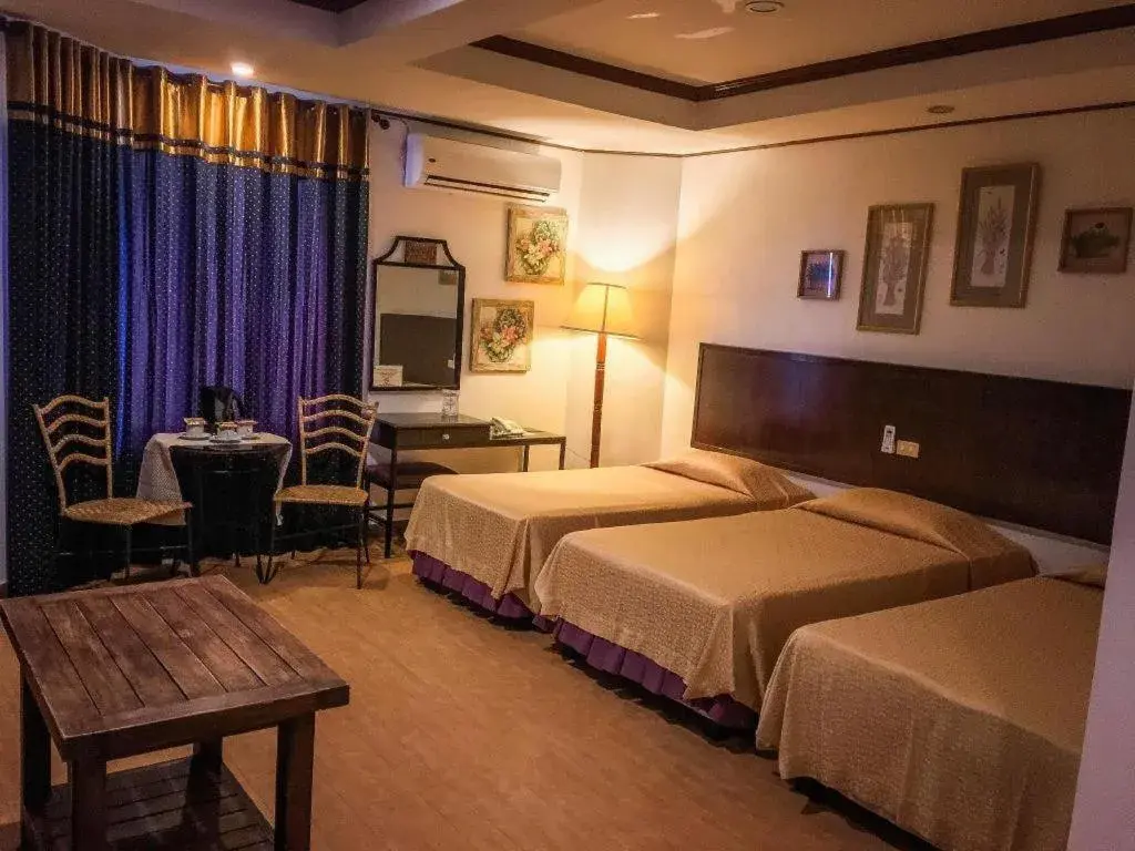 Bed in Subic Park Hotel Bed in Subic Park Hotel