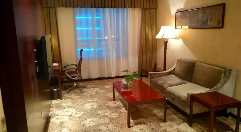 Zhong Yi Peng Ao Hotel