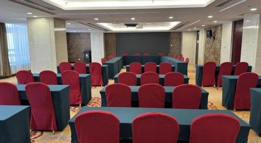 Zhong Yi Peng Ao Hotel