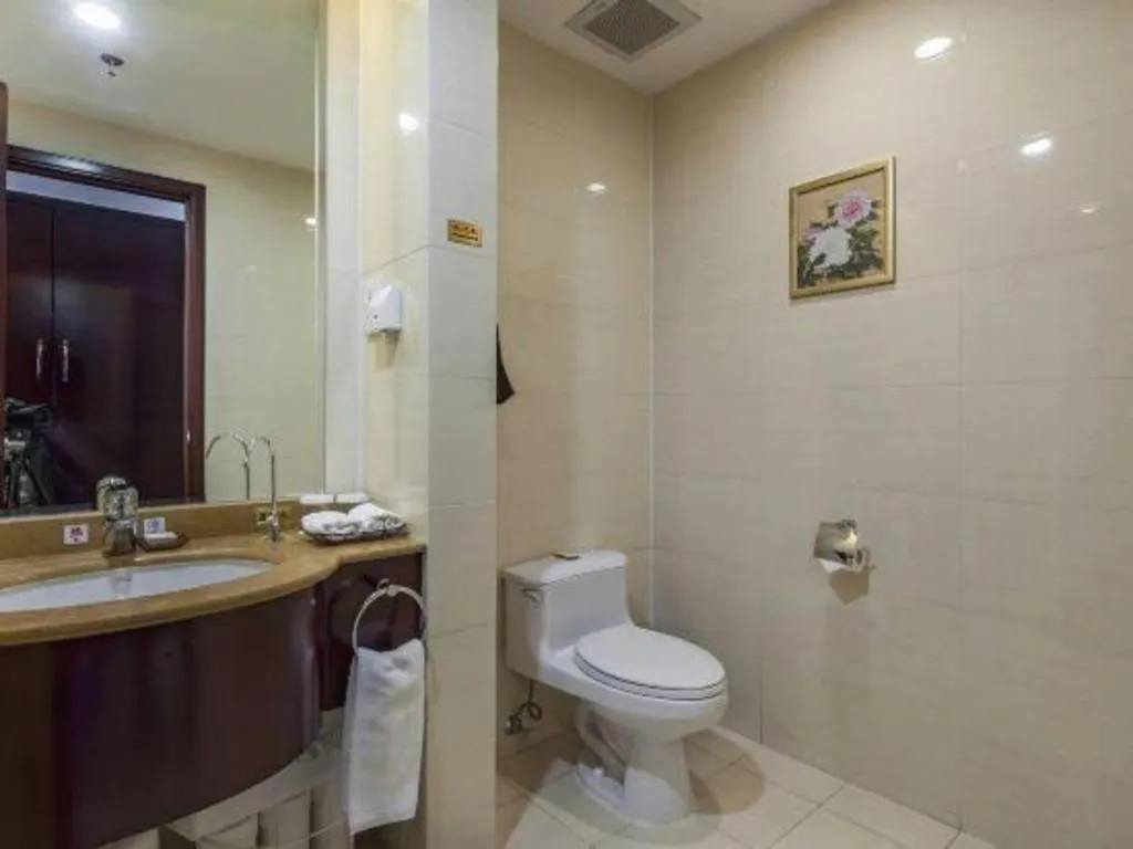 Zhong Yi Peng Ao Hotel