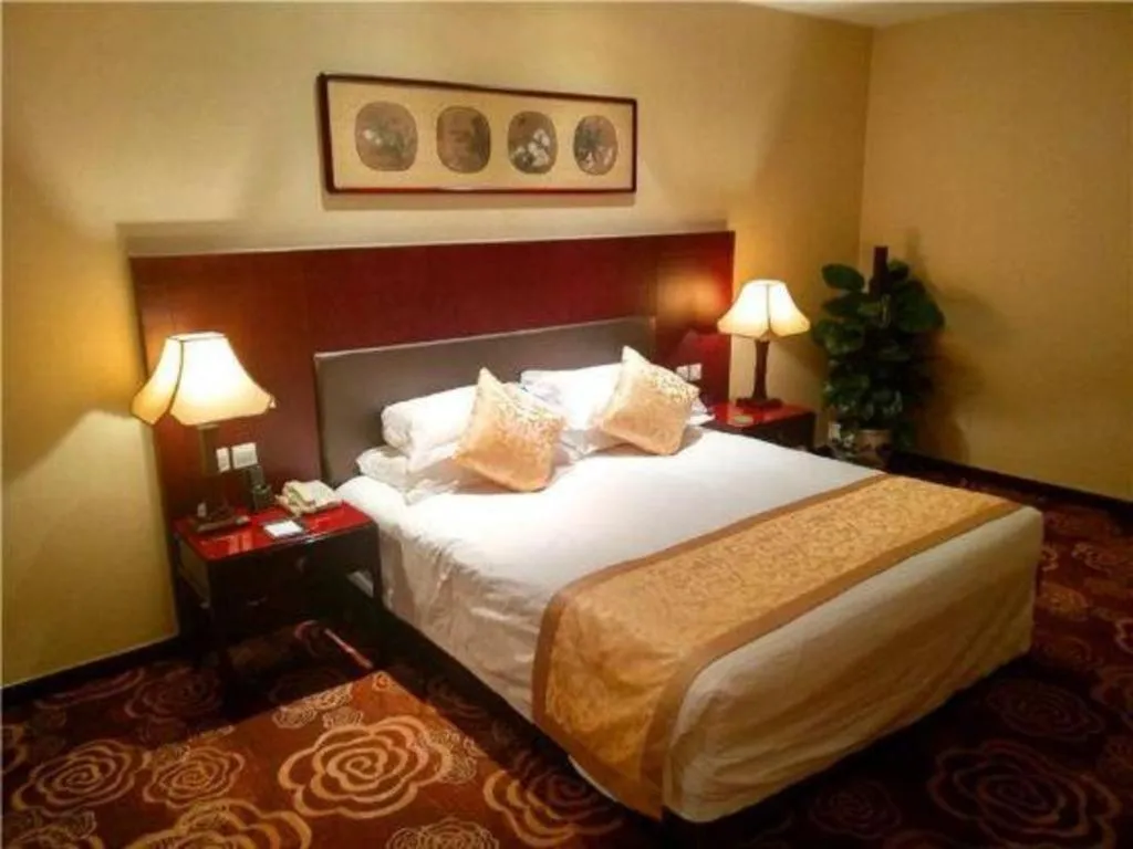 Zhong Yi Peng Ao Hotel