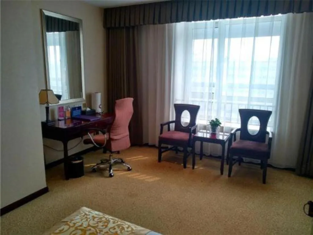 Zhong Yi Peng Ao Hotel