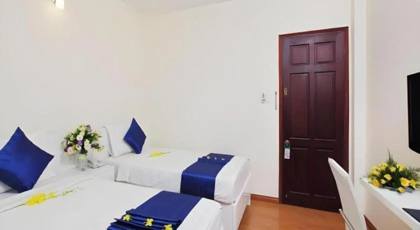 Bed in Blue River Hotel