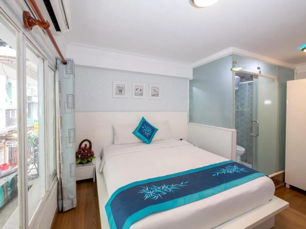 Bed in Blue River Hotel